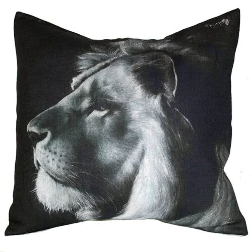 Cushion-Lion-plain.jpg Cushion-Lion-plain.jpg